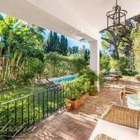 Дом в пригороде в Испании, Андалусия, 300 кв.м.