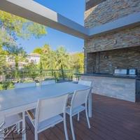 Вилла на первой линии моря/озера, в пригороде в Испании, Валенсия, Аликанте, 722 кв.м.