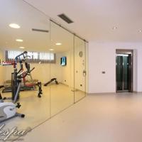 Вилла на первой линии моря/озера, в пригороде в Испании, Валенсия, Аликанте, 722 кв.м.