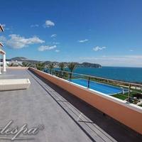 Вилла на первой линии моря/озера, в пригороде в Испании, Валенсия, Аликанте, 500 кв.м.