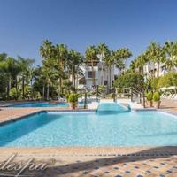 House at the first line of the sea / lake, in the suburbs in Spain, Andalucia, 174 sq.m.