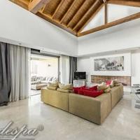 Flat in the suburbs in Spain, Andalucia, 245 sq.m.