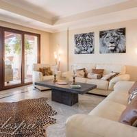 Пентхаус в пригороде в Испании, Андалусия, 300 кв.м.