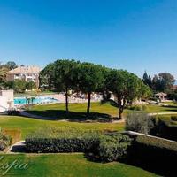 Flat at the second line of the sea / lake, in the suburbs in Spain, Andalucia, 256 sq.m.