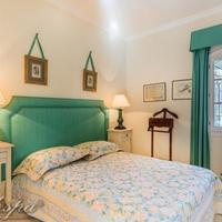 Villa in the suburbs in Spain, Andalucia, 400 sq.m.