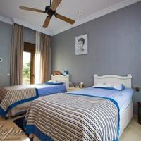 Дом на второй линии моря/озера, в пригороде в Испании, Андалусия, 800 кв.м.