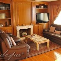 Penthouse in the city center, at the first line of the sea / lake in Spain, Catalunya, Girona, 260 sq.m.