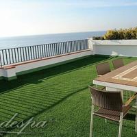 Penthouse in the city center, at the first line of the sea / lake in Spain, Catalunya, Girona, 260 sq.m.