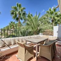 Apartment at the first line of the sea / lake, in the suburbs in Spain, Andalucia, 254 sq.m.