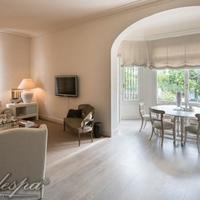 Дом в центре города в Испании, Каталония, 600 кв.м.