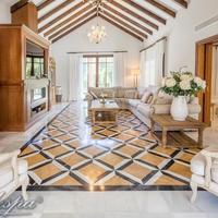 Villa at the second line of the sea / lake, in the suburbs in Spain, Andalucia, 762 sq.m.