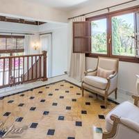 Villa at the second line of the sea / lake, in the suburbs in Spain, Andalucia, 762 sq.m.