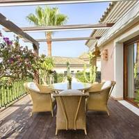 Дом в пригороде в Испании, Андалусия, 650 кв.м.