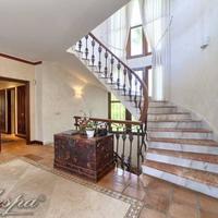 Дом в пригороде в Испании, Андалусия, 650 кв.м.