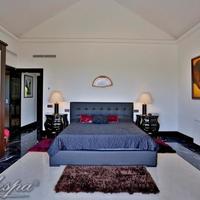 Дом в пригороде в Испании, Андалусия, 910 кв.м.