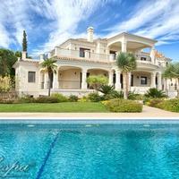 Вилла в пригороде в Испании, Андалусия, 910 кв.м.