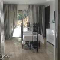 Вилла на второй линии моря/озера, в пригороде в Испании, Каталония, Жирона, 420 кв.м.