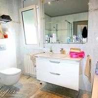 Villa in the suburbs in Spain, Catalunya, Girona, 208 sq.m.