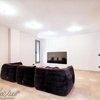 Townhouse in the city center in Spain, Catalunya, Girona, 320 sq.m.