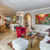 Вилла в центре города в Испании, Каталония, Жирона, 145 кв.м.