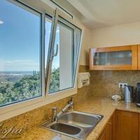 Вилла в пригороде в Испании, Каталония, Жирона, 300 кв.м.