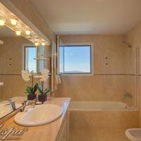 Вилла в пригороде в Испании, Каталония, Жирона, 300 кв.м.