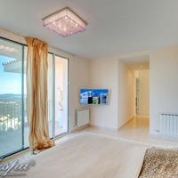 Вилла в пригороде в Испании, Каталония, Жирона, 300 кв.м.