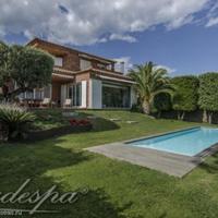 Вилла в пригороде в Испании, Каталония, Багур, 360 кв.м.