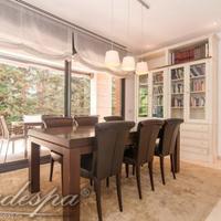 Вилла в центре города в Испании, Каталония, Эсплугес-де-Льобрегат, 510 кв.м.