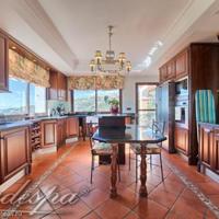 House in the suburbs in Spain, Andalucia, 485 sq.m.