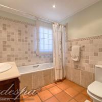 House in the suburbs in Spain, Andalucia, 485 sq.m.