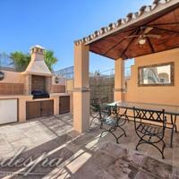 House in the suburbs in Spain, Andalucia, 485 sq.m.