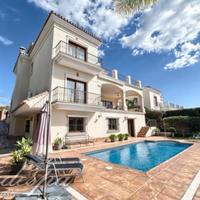 Вилла в пригороде в Испании, Андалусия, 513 кв.м.