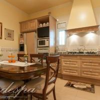 Вилла в центре города в Испании, Каталония, Эсплугес-де-Льобрегат, 418 кв.м.