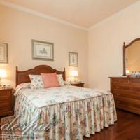 Вилла в центре города в Испании, Каталония, Эсплугес-де-Льобрегат, 418 кв.м.