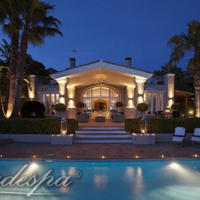 House in the suburbs in Spain, Andalucia, 650 sq.m.