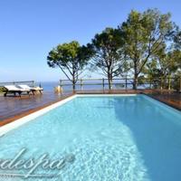 Дом в пригороде в Испании, Каталония, Жирона, 430 кв.м.