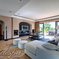 House in the suburbs in Spain, Andalucia, Marbella, 298 sq.m.
