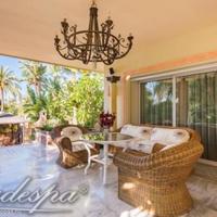 Дом в пригороде в Испании, Андалусия, 525 кв.м.