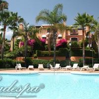 Таунхаус на второй линии моря/озера в Испании, Андалусия, 355 кв.м.