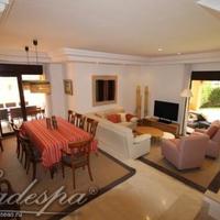 Таунхаус на второй линии моря/озера в Испании, Андалусия, 355 кв.м.