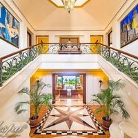 House in the suburbs in Spain, Andalucia, 1040 sq.m.