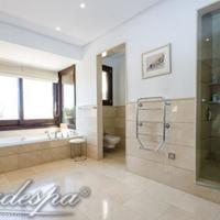 House in the suburbs in Spain, Andalucia, 1100 sq.m.