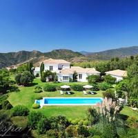 House in the suburbs in Spain, Andalucia, 750 sq.m.