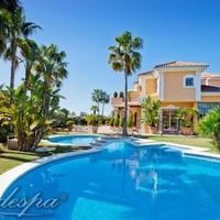Вилла в Испании, Андалусия, 700 кв.м.
