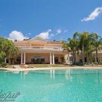 House in the suburbs in Spain, Andalucia, 1850 sq.m.