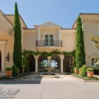 House in the suburbs in Spain, Andalucia, 1850 sq.m.