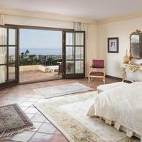 Вилла в пригороде в Испании, Андалусия, 1000 кв.м.