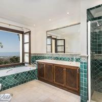 Вилла в пригороде в Испании, Андалусия, 1000 кв.м.