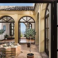 Вилла в пригороде в Испании, Андалусия, 1000 кв.м.